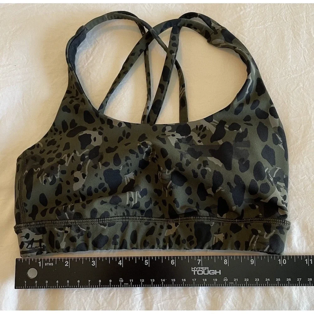 Lululemon Size 2 Energy Sports Bra Size 2 Leopard Camo Strappy Crossback Workout
